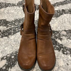 Women’s Boots